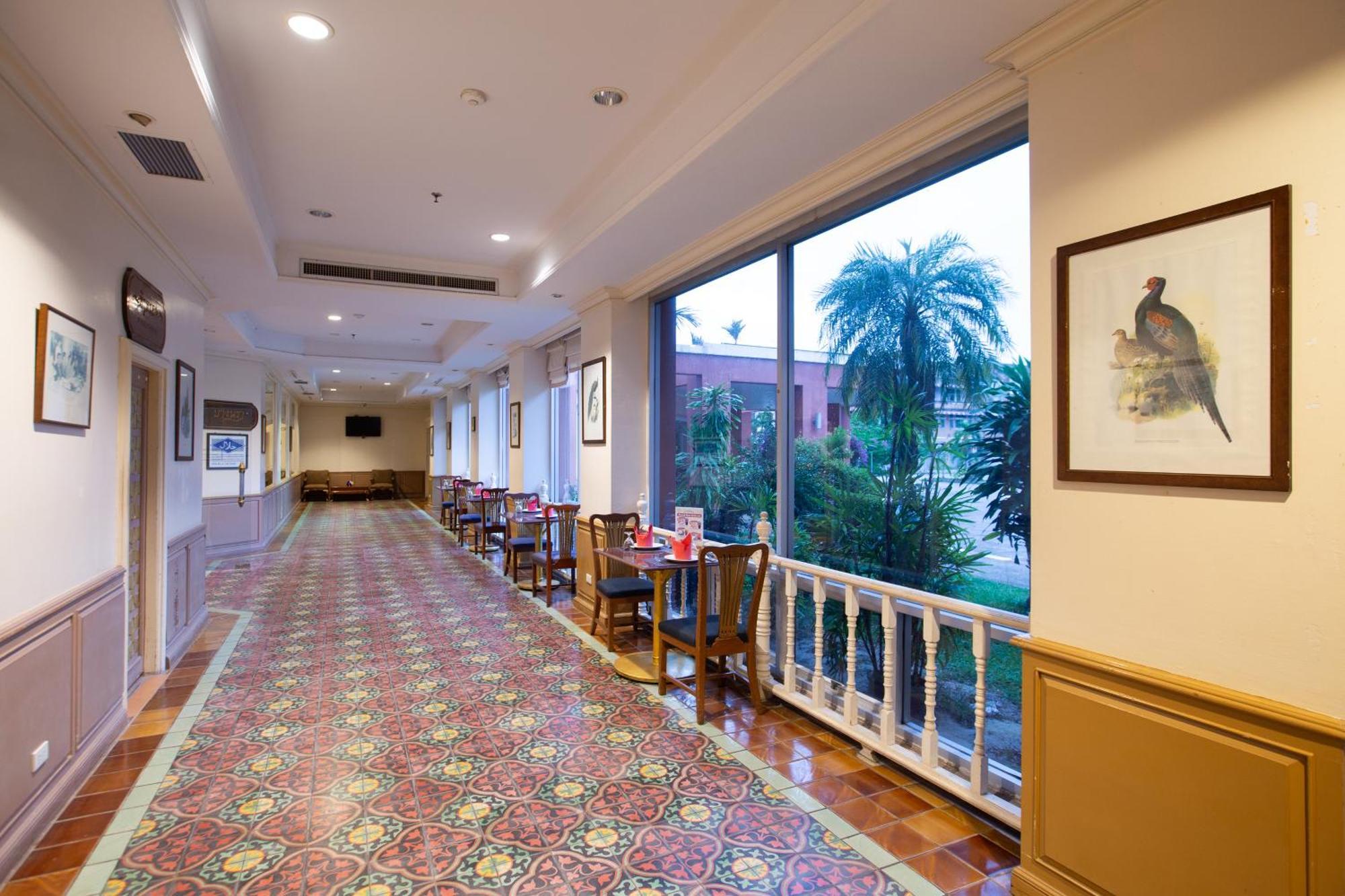 The Imperial Narathiwat Hotel Bagian luar foto