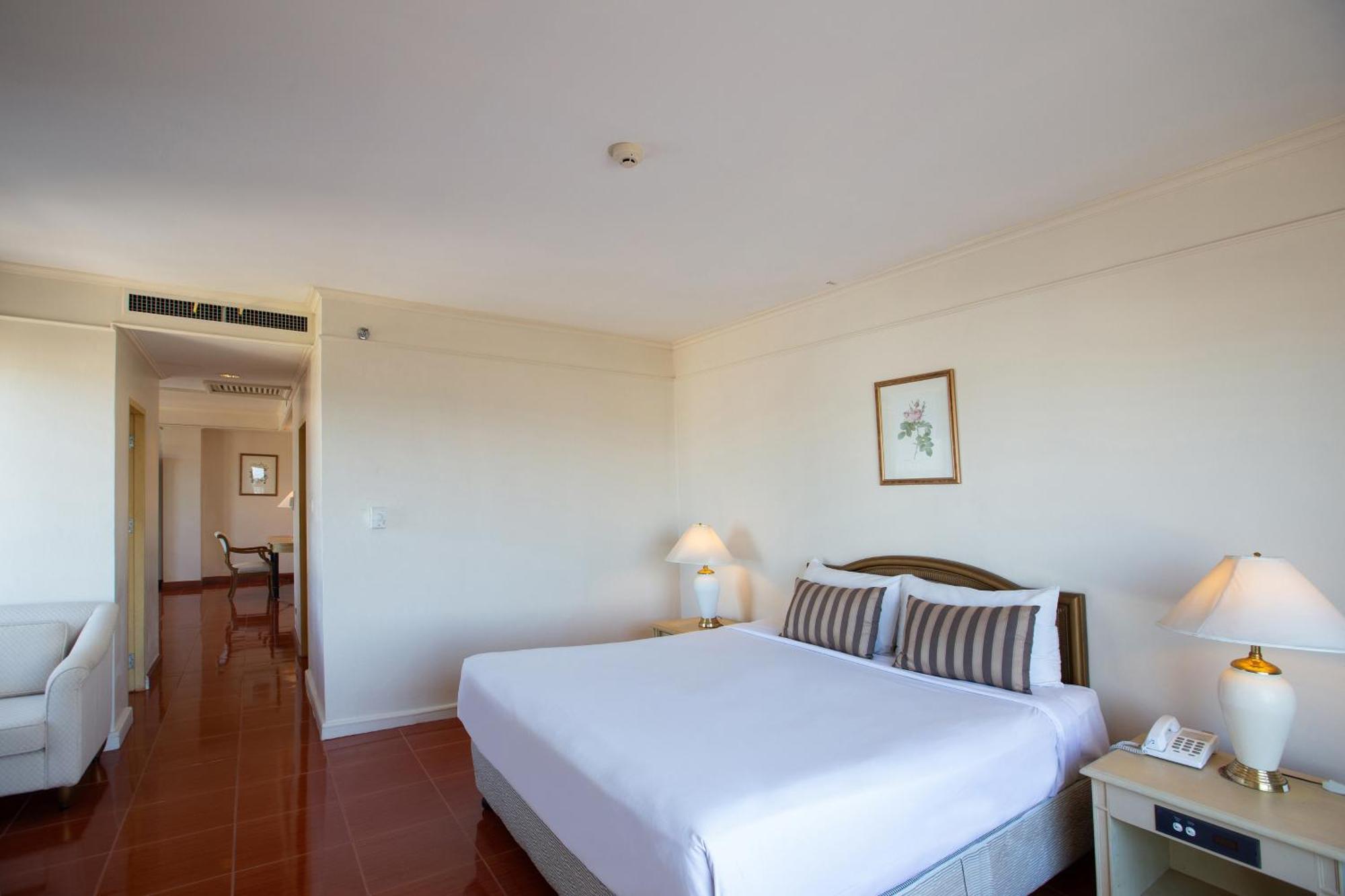 The Imperial Narathiwat Hotel Bagian luar foto